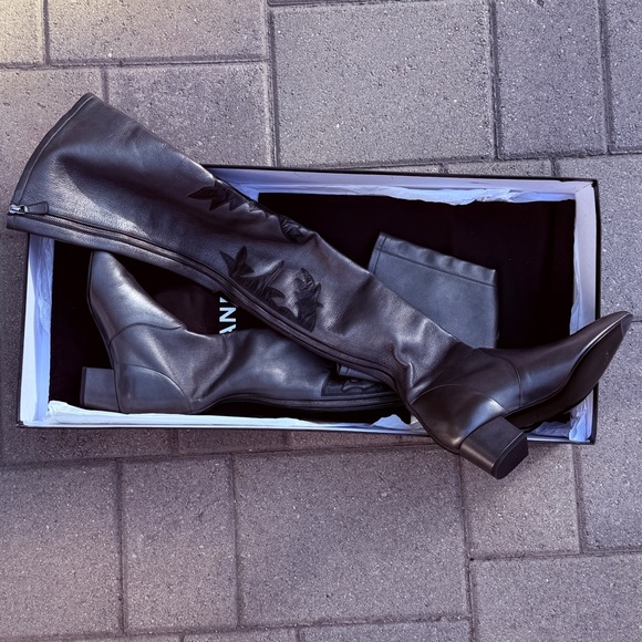 NWT🖤CHANEL🖤14A Metiers D'Art Dark Metallic Grey Thigh High Lambskin Boots - Picture 10 of 17